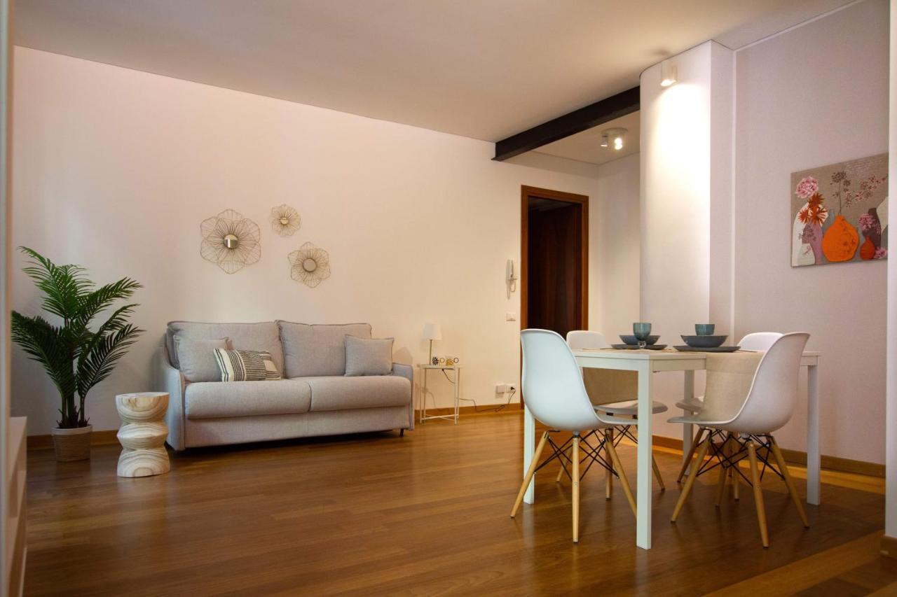 Dolfin Apartment * * * * * Treviso Exterior foto